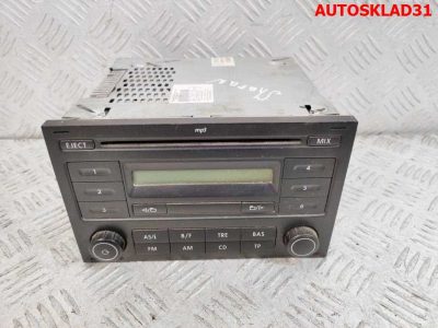 Магнитола RCD200 Volkswagen 2008 год 6Q0035152E - АвтоСклад31.рф - авторазборка контрактные б/у запчасти в г. Белгород
