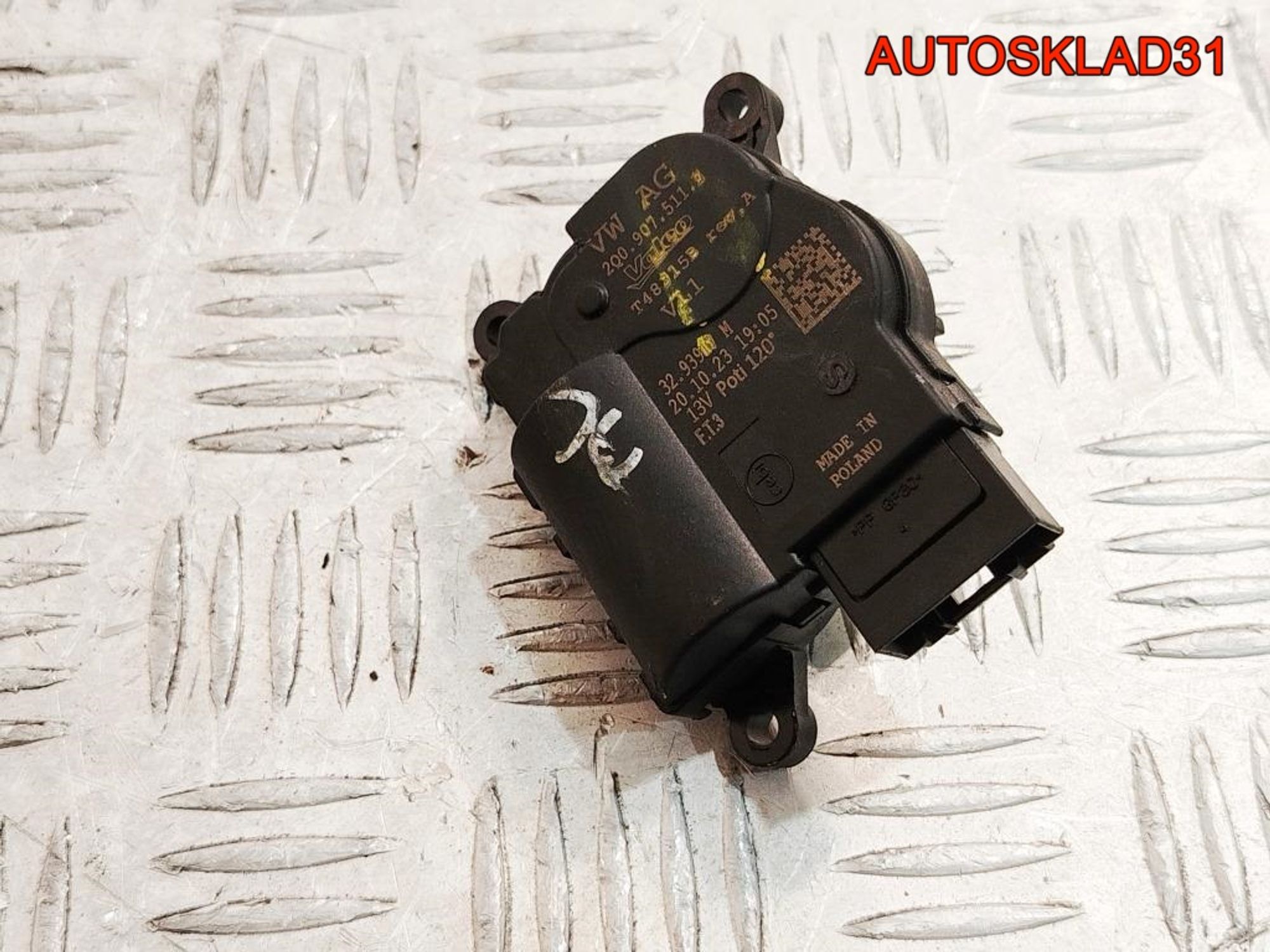 Сервопривод отопителя VW Passat B6 2Q0907511E - АвтоСклад31.рф - авторазборка контрактные б/у запчасти в г. Белгород Сервопривод отопителя VW Passat B6 2Q0907511E - АвтоСклад31.рф - авторазборка контрактные б/у запчасти в г. Белгород