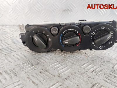 Блок управления отопителем Ford Focus 2 7M5T19980AB - АвтоСклад31.рф - авторазборка контрактные б/у запчасти в г. Белгород