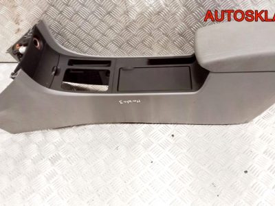 Подлокотник с консолью Mazda 3 BK BAN664420A02 - АвтоСклад31.рф - авторазборка контрактные б/у запчасти в г. Белгород