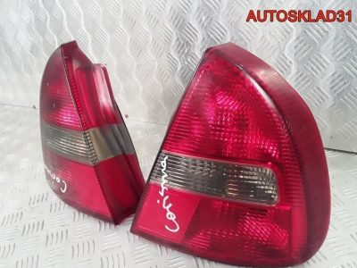 Фонарь задний наружный Mitsubishi Carisma MR485469 Цена за ОДИН фонарь - АвтоСклад31.рф - авторазборка контрактные б/у запчасти в г. Белгород