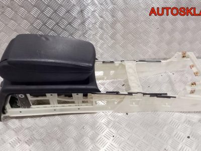 Подлокотник Audi A6 C6 4F0864209A - АвтоСклад31.рф - авторазборка контрактные б/у запчасти в г. Белгород