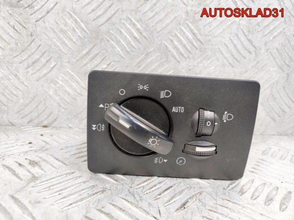 Фонарь задний правый Ford Focus 2 Универсал Дорест - АвтоСклад31.рф - авторазборка контрактные б/у запчасти в г. Белгород