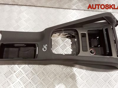 Консоль центральная VW Golf 5 1K0863243A - АвтоСклад31.рф - авторазборка контрактные б/у запчасти в г. Белгород