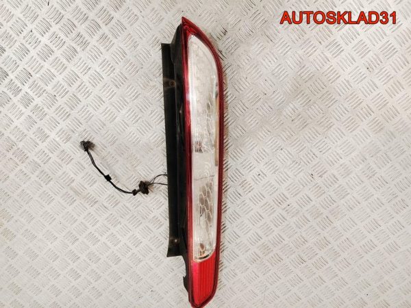 Фонарь задний правый Ford Focus 2 Рест 8M5113404LC Универсал - АвтоСклад31.рф - авторазборка контрактные б/у запчасти в г. Белгород
