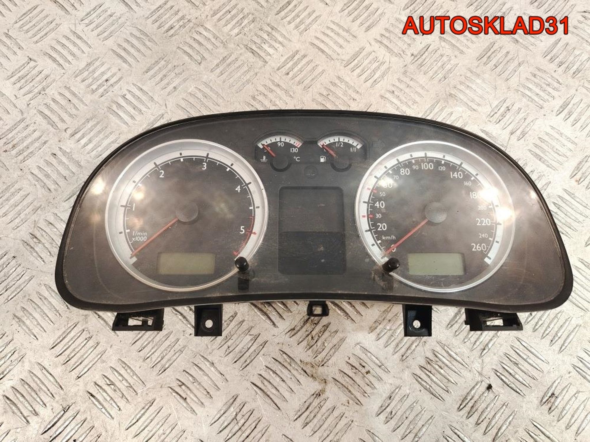 Панель приборов VW Golf 4 1J5920826C Дизель - АвтоСклад31.рф - авторазборка контрактные б/у запчасти в г. Белгород Панель приборов VW Golf 4 1J5920826C Дизель - АвтоСклад31.рф - авторазборка контрактные б/у запчасти в г. Белгород