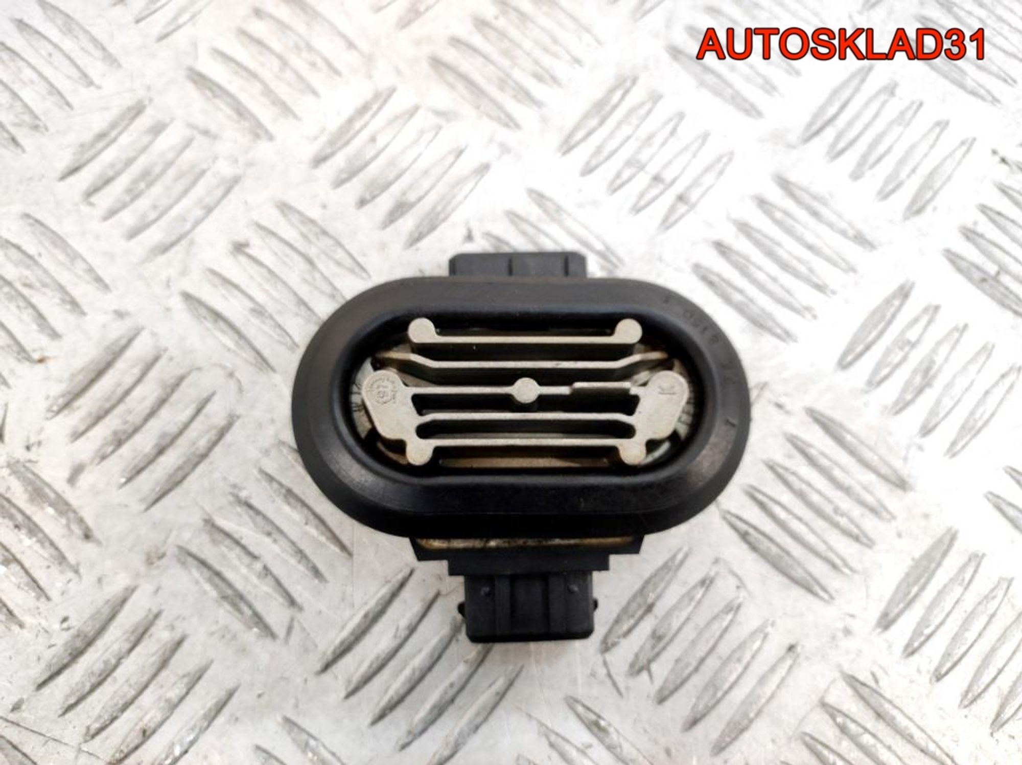Коммутатор зажигания Audi A6 C5 1,8 Бензин 8D0905351 - АвтоСклад31.рф - авторазборка контрактные б/у запчасти в г. Белгород Коммутатор зажигания Audi A6 C5 1,8 Бензин 8D0905351 - АвтоСклад31.рф - авторазборка контрактные б/у запчасти в г. Белгород