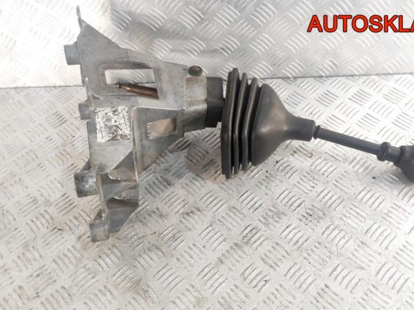 Кулак передний левый VW Passat B5 8D0407257AM - АвтоСклад31.рф - авторазборка контрактные б/у запчасти в г. Белгород