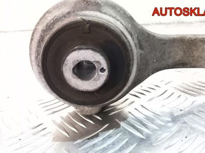 Рычаг передний верхний правый Mercedes Benz W204 A2043304411 - АвтоСклад31.рф - авторазборка контрактные б/у запчасти в г. Белгород