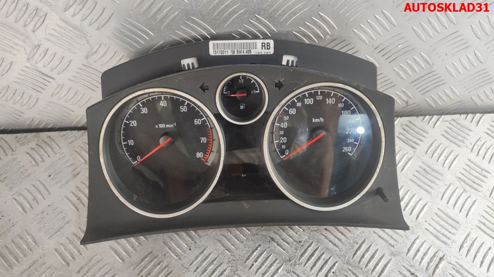 Панель приборов Opel Astra H Бензин 13172011 - АвтоСклад31.рф - авторазборка контрактные б/у запчасти в г. Белгород Панель приборов Opel Astra H Бензин 13172011 - АвтоСклад31.рф - авторазборка контрактные б/у запчасти в г. Белгород