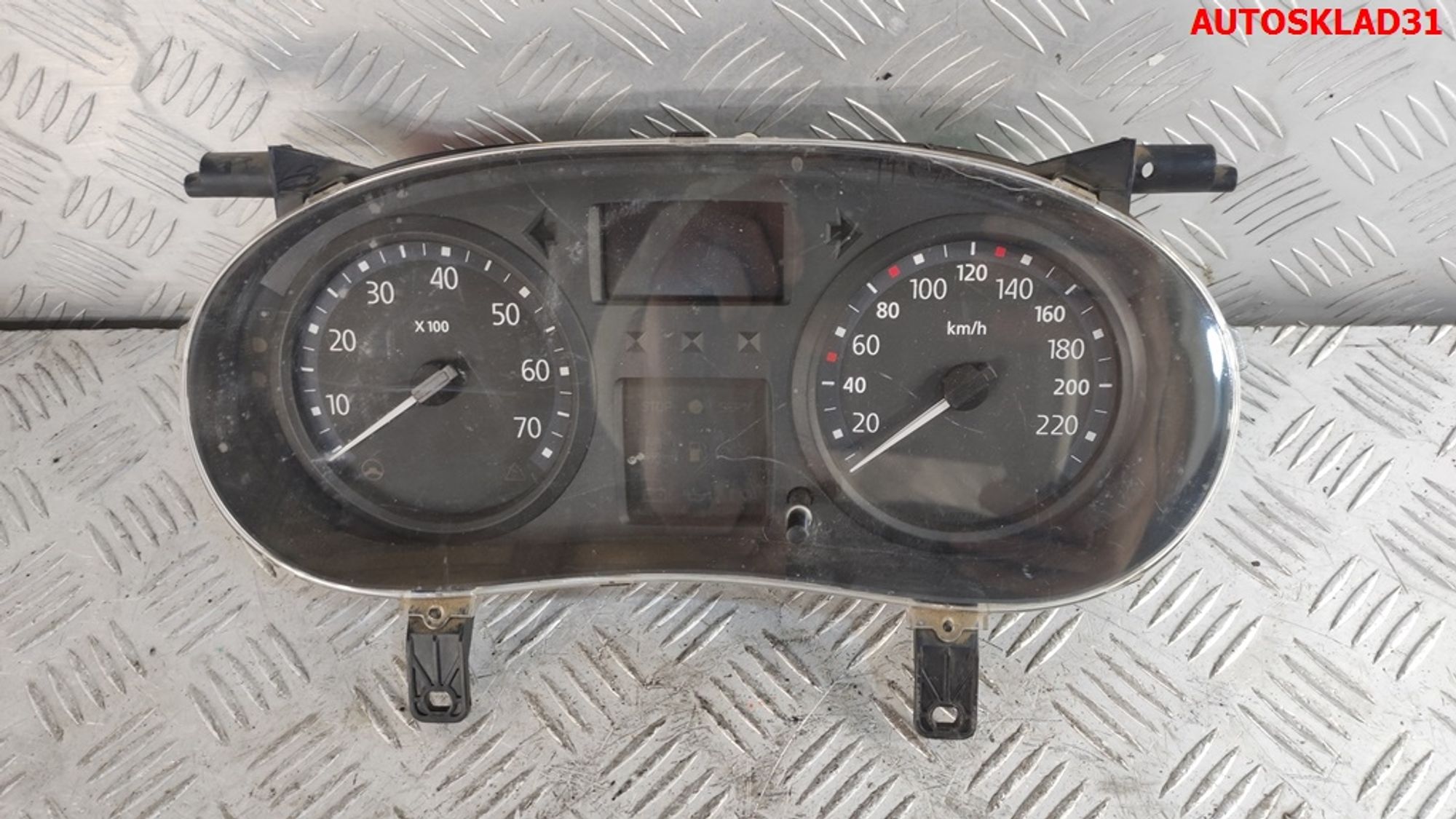 Щиток приборов Renault Clio III 2008 8200276525 бензин - АвтоСклад31.рф - авторазборка контрактные б/у запчасти в г. Белгород Щиток приборов Renault Clio III 2008 8200276525 бензин - АвтоСклад31.рф - авторазборка контрактные б/у запчасти в г. Белгород