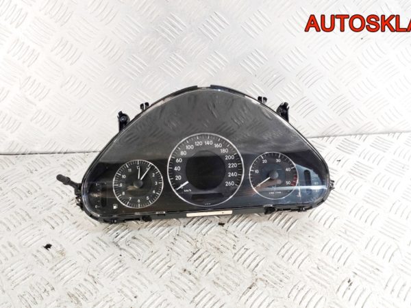 Крыло переднее правое VW Passat B5+ 3B0821106E - АвтоСклад31.рф - авторазборка контрактные б/у запчасти в г. Белгород