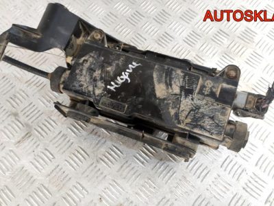 Моторчик стояночного тормоза Renault Megane 2 8200522625 - АвтоСклад31.рф - авторазборка контрактные б/у запчасти в г. Белгород