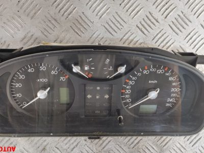Щиток приборов Renault Laguna II 8200218868 бензин - АвтоСклад31.рф - авторазборка контрактные б/у запчасти в г. Белгород