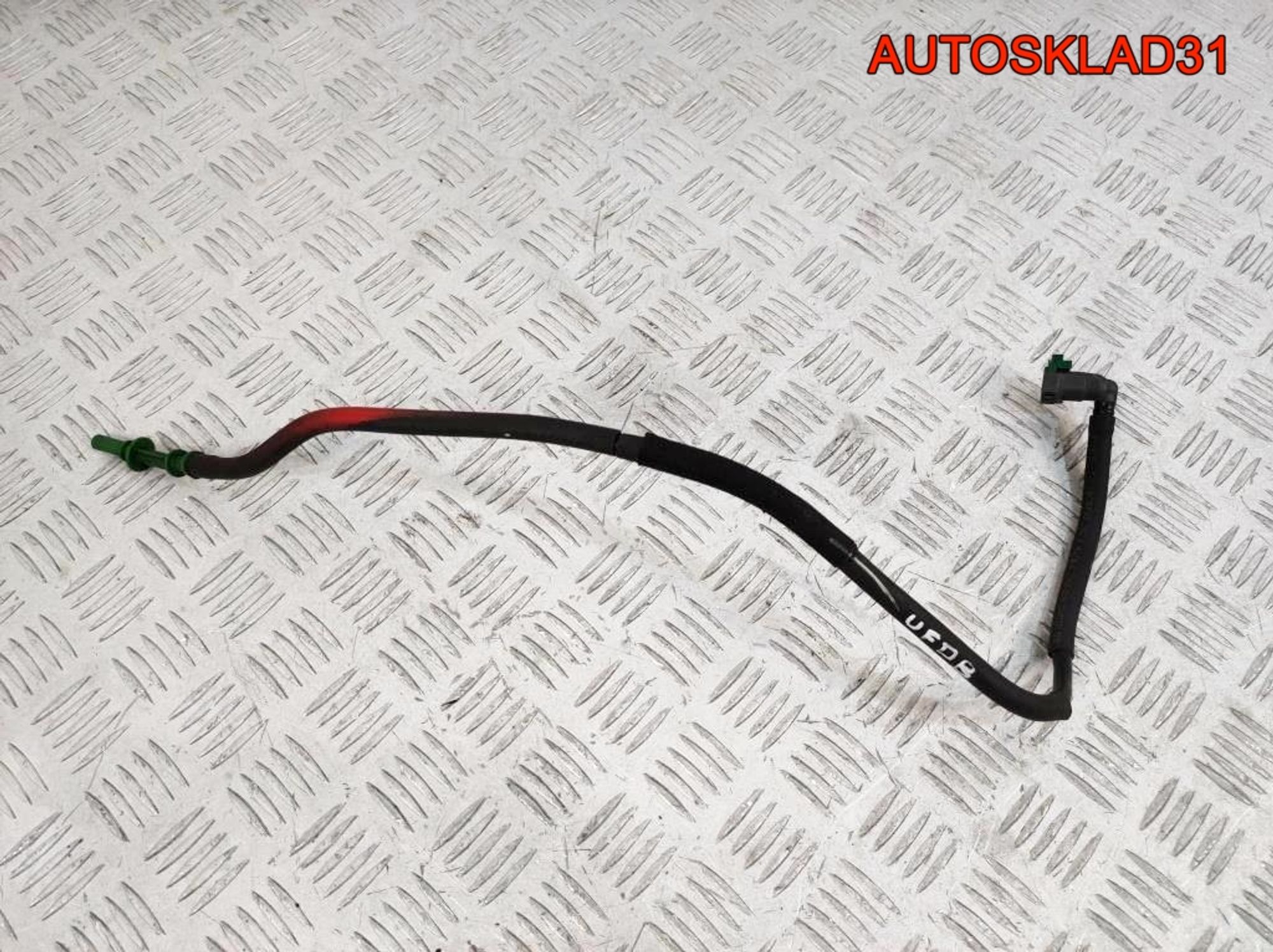 Трубка топливная Ford Focus 3 2.0 UFDB Дизель AV619B337BC - АвтоСклад31.рф - авторазборка контрактные б/у запчасти в г. Белгород Трубка топливная Ford Focus 3 2.0 UFDB Дизель AV619B337BC - АвтоСклад31.рф - авторазборка контрактные б/у запчасти в г. Белгород