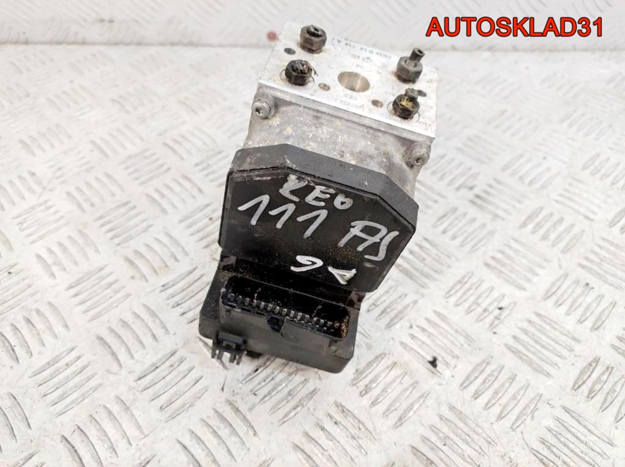 Блок ABS Audi A6 C5 8E0614111AJ - АвтоСклад31.рф - авторазборка контрактные б/у запчасти в г. Белгород Блок ABS Audi A6 C5 8E0614111AJ - АвтоСклад31.рф - авторазборка контрактные б/у запчасти в г. Белгород