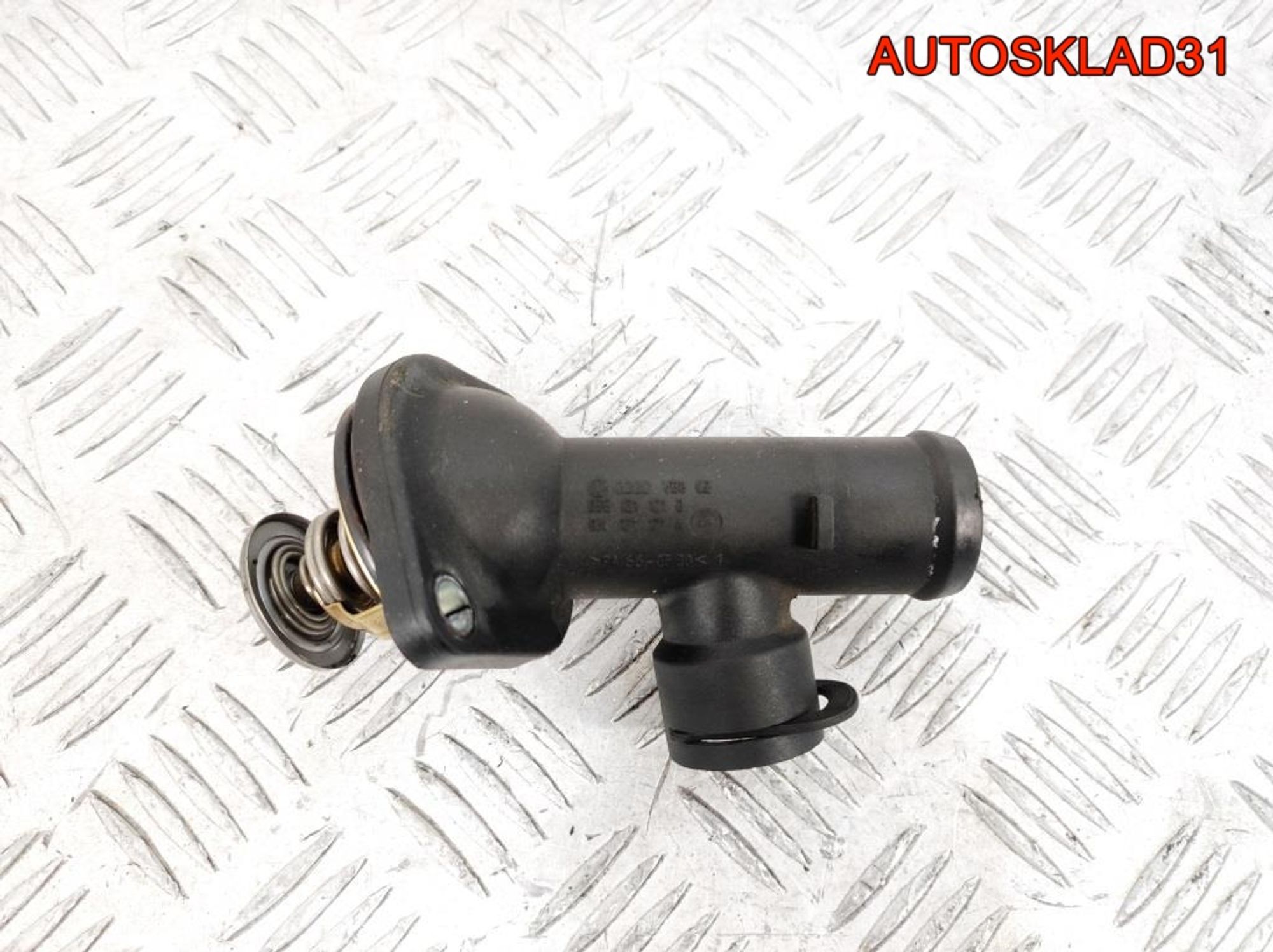 Корпус термостата VW Passat B6 2,0 Дизель 03G121121D - АвтоСклад31.рф - авторазборка контрактные б/у запчасти в г. Белгород Корпус термостата VW Passat B6 2,0 Дизель 03G121121D - АвтоСклад31.рф - авторазборка контрактные б/у запчасти в г. Белгород