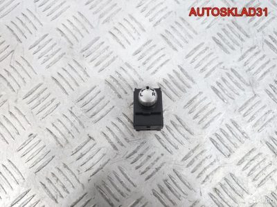 Переключатель регулировки зеркала Mitsubishi Colt - АвтоСклад31.рф - авторазборка контрактные б/у запчасти в г. Белгород
