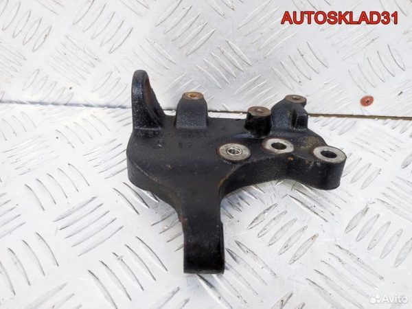 Кронштейн крепления крыла Audi A8 D3 4E0821137E - АвтоСклад31.рф - авторазборка контрактные б/у запчасти в г. Белгород