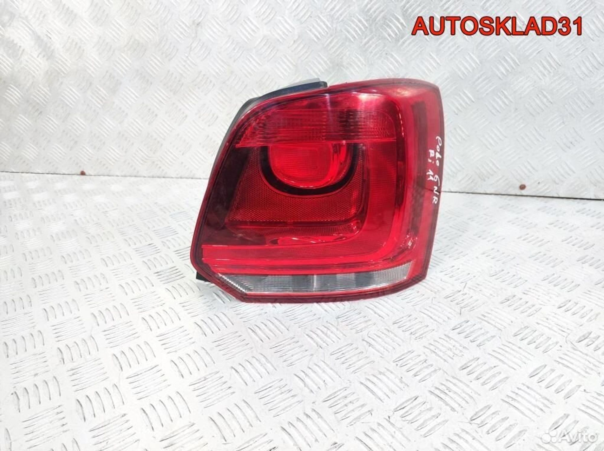 Фонарь задний правый VW Polo HB 6R0945096N Хетчбэк - АвтоСклад31.рф - авторазборка контрактные б/у запчасти в г. Белгород Фонарь задний правый VW Polo HB 6R0945096N Хетчбэк - АвтоСклад31.рф - авторазборка контрактные б/у запчасти в г. Белгород