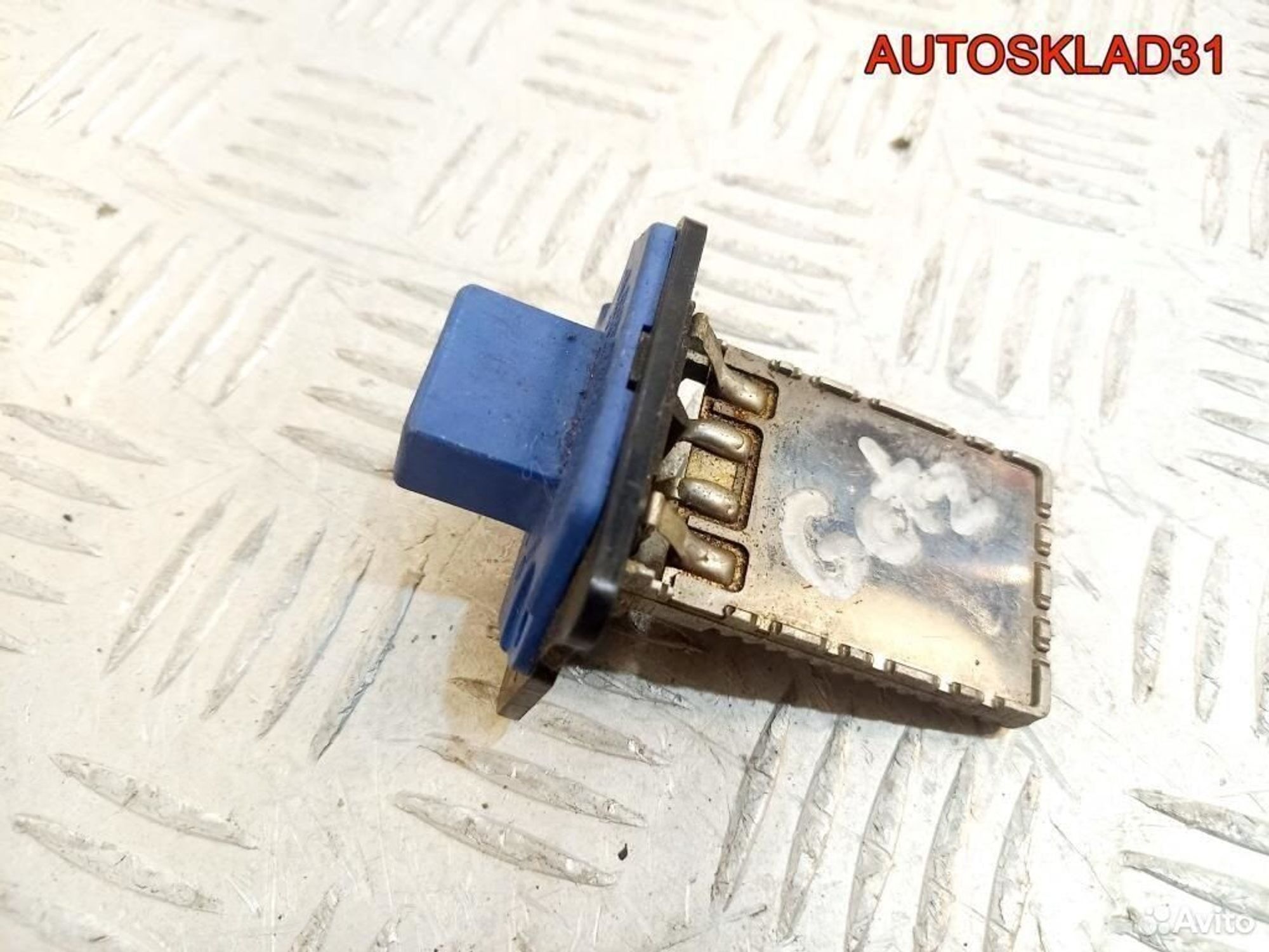 Резистор отопителя Hyundai Getz 970351C000 - АвтоСклад31.рф - авторазборка контрактные б/у запчасти в г. Белгород Резистор отопителя Hyundai Getz 970351C000 - АвтоСклад31.рф - авторазборка контрактные б/у запчасти в г. Белгород