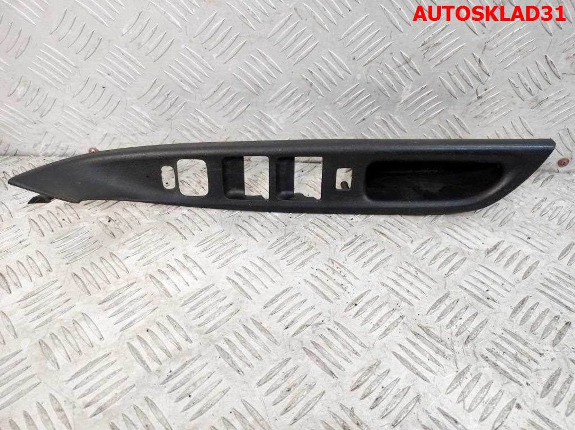 Накладка ручки двери левой Mazda 6 GG GJ6A648L6 - АвтоСклад31.рф - авторазборка контрактные б/у запчасти в г. Белгород Накладка ручки двери левой Mazda 6 GG GJ6A648L6 - АвтоСклад31.рф - авторазборка контрактные б/у запчасти в г. Белгород