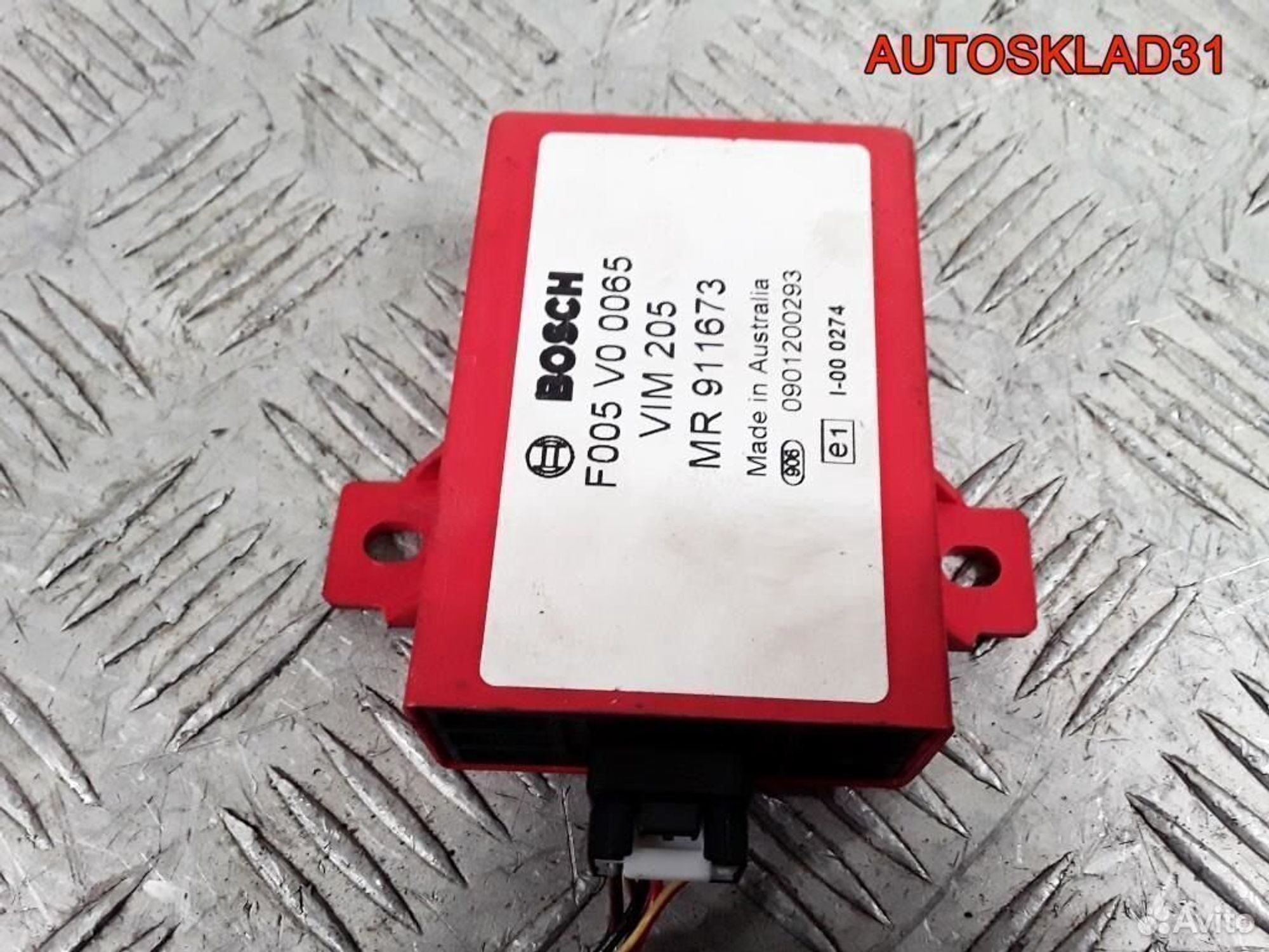 Блок иммобилайзера Mitsubishi Carisma DA MR911673 - АвтоСклад31.рф - авторазборка контрактные б/у запчасти в г. Белгород Блок иммобилайзера Mitsubishi Carisma DA MR911673 - АвтоСклад31.рф - авторазборка контрактные б/у запчасти в г. Белгород
