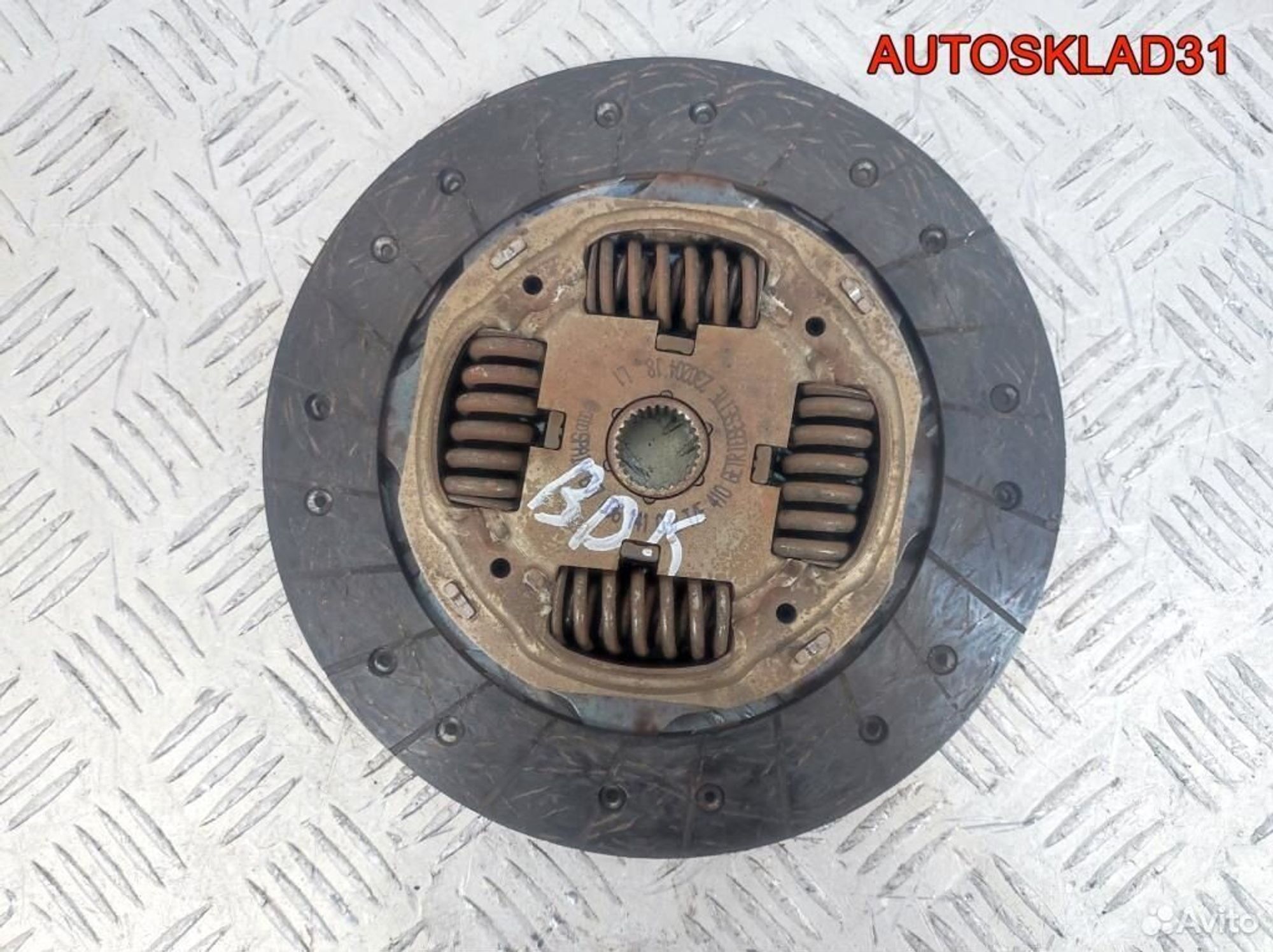 Диск сцепления VW Golf 5 2.0 BDK 036141032T - АвтоСклад31.рф - авторазборка контрактные б/у запчасти в г. Белгород Диск сцепления VW Golf 5 2.0 BDK 036141032T - АвтоСклад31.рф - авторазборка контрактные б/у запчасти в г. Белгород