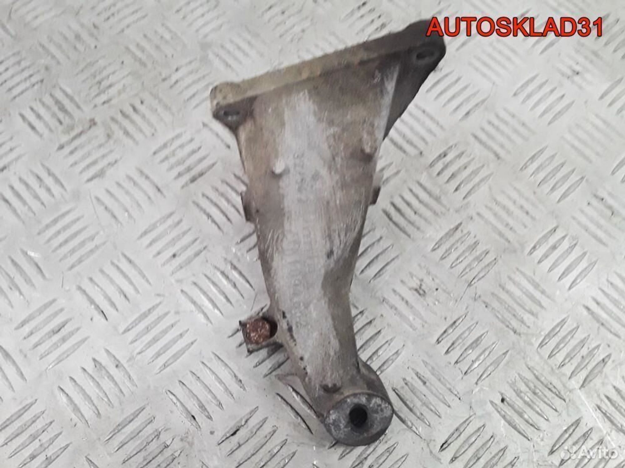 Кронштейн двигателя правый BMW E46 22111094652 - АвтоСклад31.рф - авторазборка контрактные б/у запчасти в г. Белгород Кронштейн двигателя правый BMW E46 22111094652 - АвтоСклад31.рф - авторазборка контрактные б/у запчасти в г. Белгород
