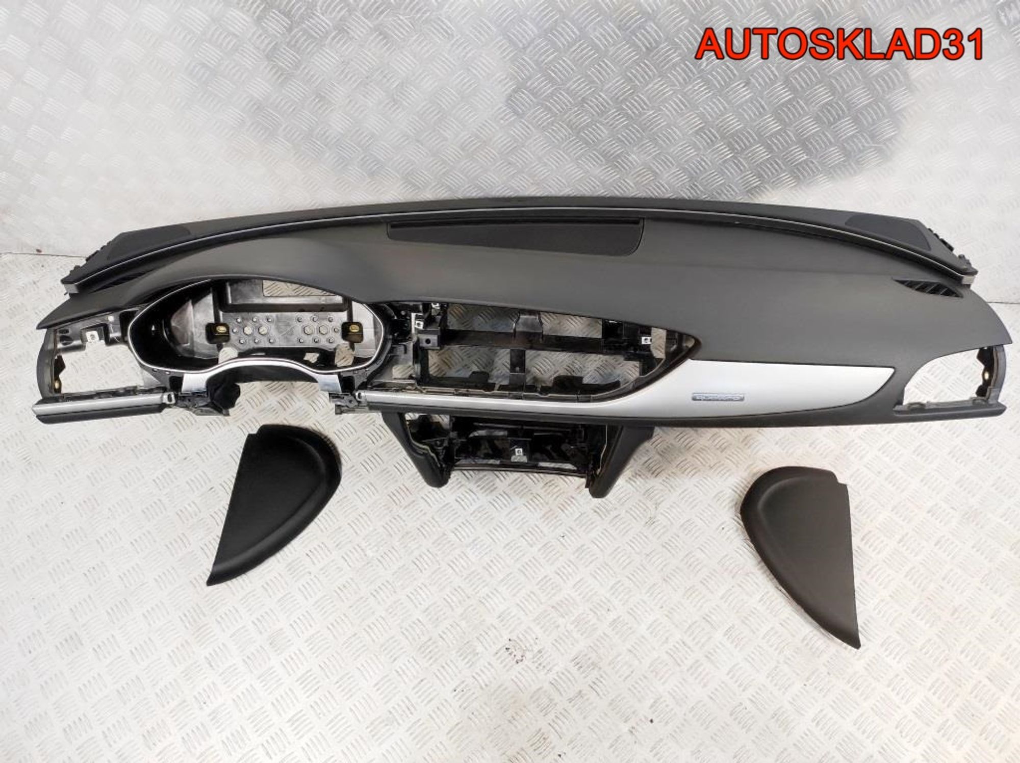 Торпедо Голое Audi A6 C7 4G 4G185700124A - АвтоСклад31.рф - авторазборка контрактные б/у запчасти в г. Белгород Торпедо Голое Audi A6 C7 4G 4G185700124A - АвтоСклад31.рф - авторазборка контрактные б/у запчасти в г. Белгород