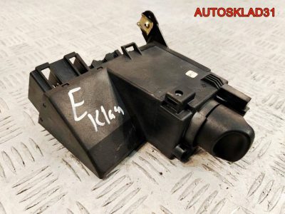 Переключатель света Mercedes Benz W210 A2105450104 - АвтоСклад31.рф - авторазборка контрактные б/у запчасти в г. Белгород