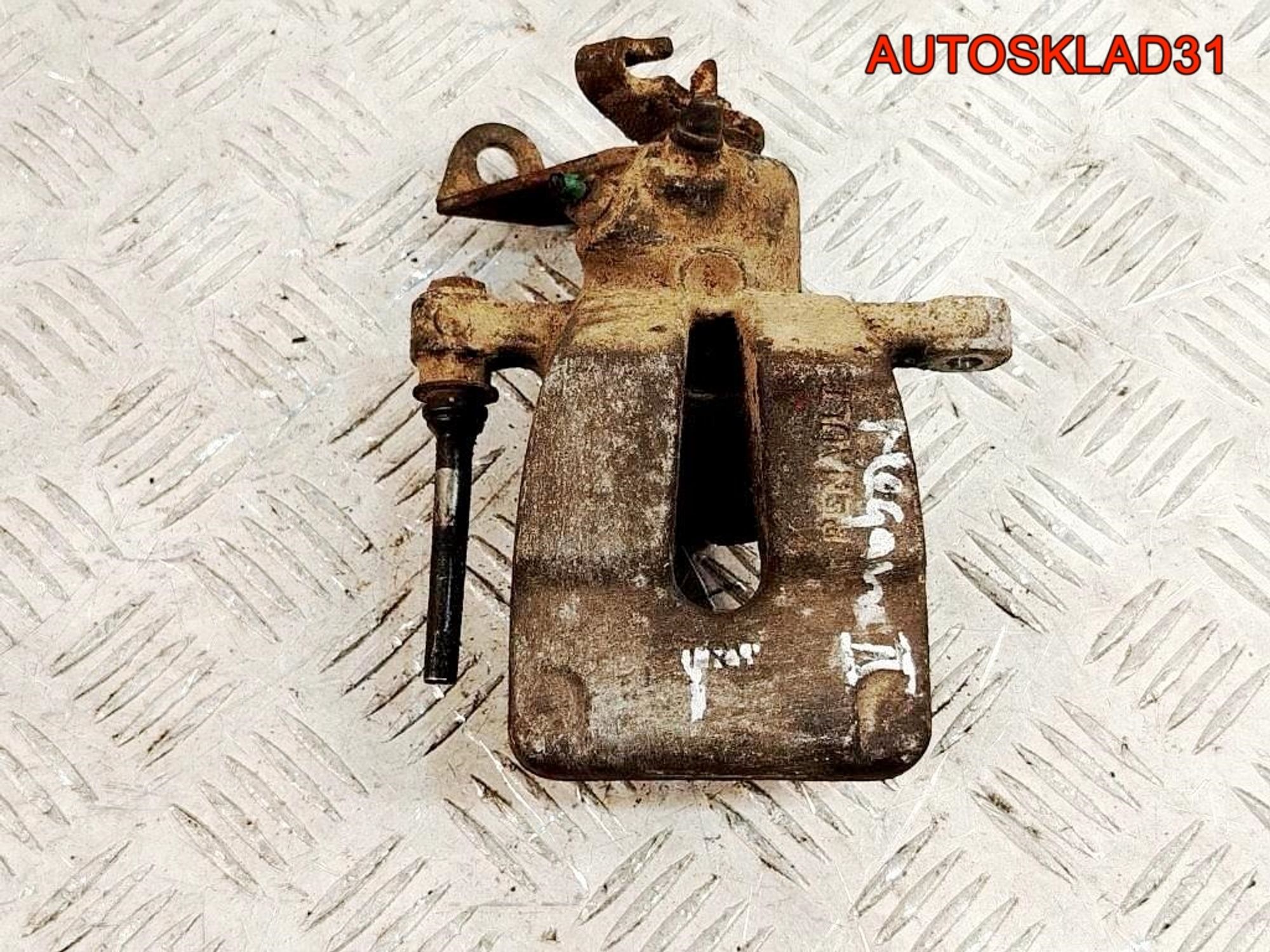 Суппорт тормозной задний левый Renault Megane 2 7701207693 - АвтоСклад31.рф - авторазборка контрактные б/у запчасти в г. Белгород Суппорт тормозной задний левый Renault Megane 2 7701207693 - АвтоСклад31.рф - авторазборка контрактные б/у запчасти в г. Белгород