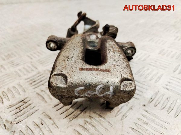 Дверь передняя правая Голая Audi A4 B6 8E0831052 - АвтоСклад31.рф - авторазборка контрактные б/у запчасти в г. Белгород