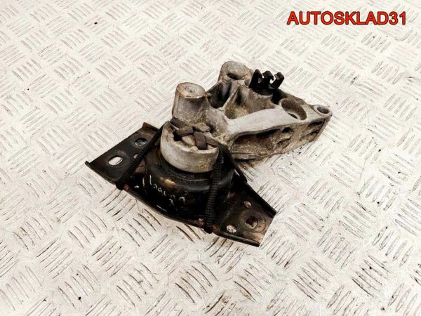 Опора двигателя правая VW Golf 6 1.4 CAX 1K0199262CF - АвтоСклад31.рф - авторазборка контрактные б/у запчасти в г. Белгород