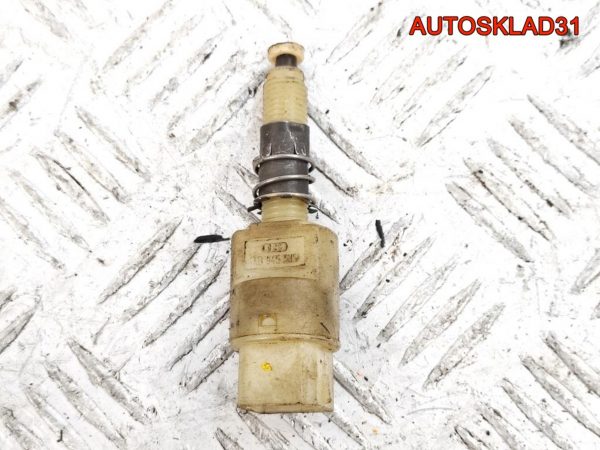 Кнопка Mazda 3 BK BP4K55225 - АвтоСклад31.рф - авторазборка контрактные б/у запчасти в г. Белгород