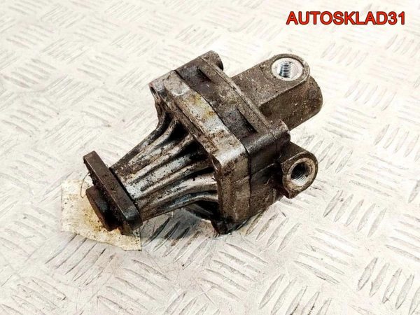 Опора двигателя правая Ford Mondeo 4 6G916F012EE - АвтоСклад31.рф - авторазборка контрактные б/у запчасти в г. Белгород