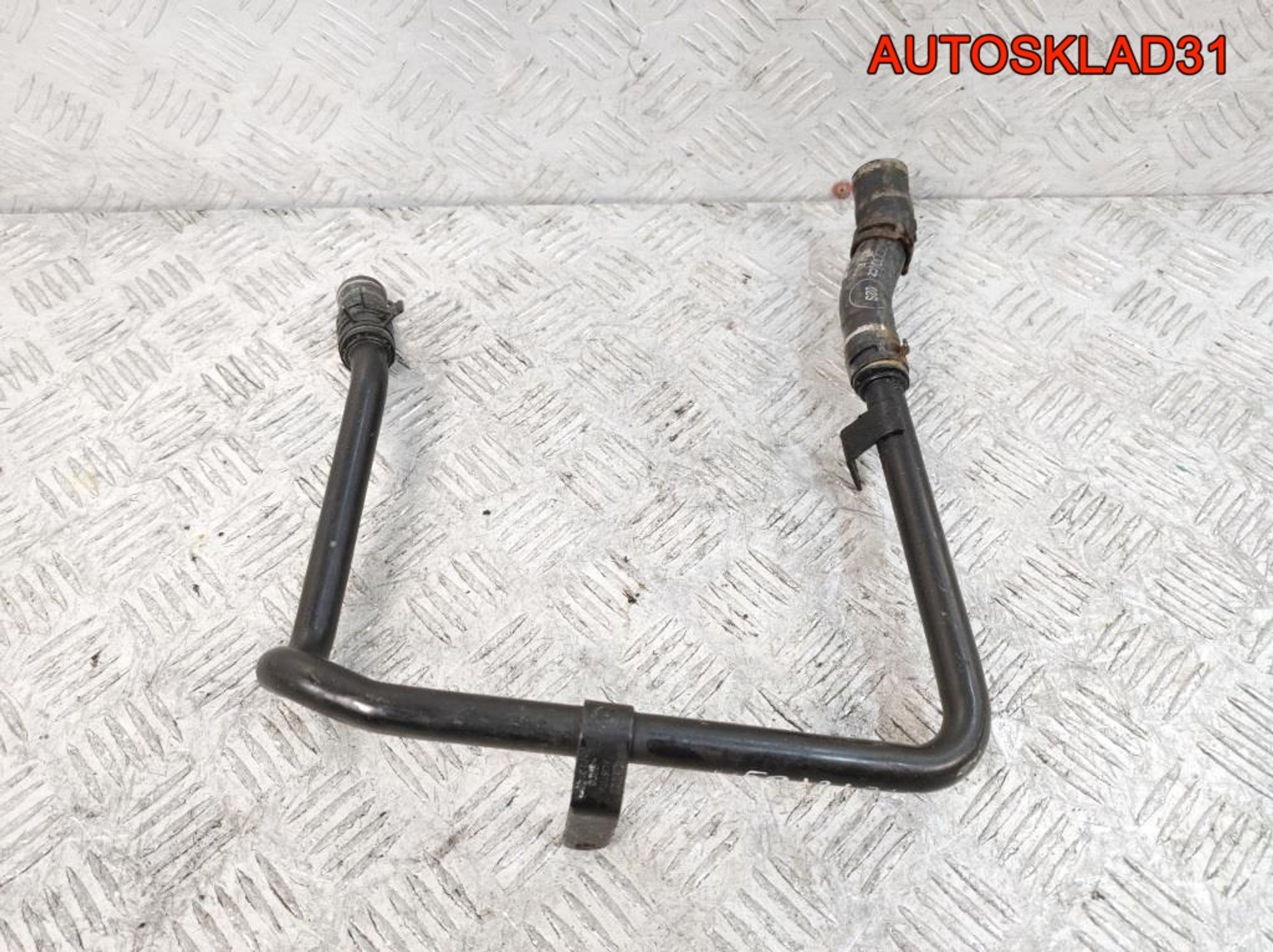 Трубка охлаждающей жидкости Audi A6 C5 059121065L - АвтоСклад31.рф - авторазборка контрактные б/у запчасти в г. Белгород Трубка охлаждающей жидкости Audi A6 C5 059121065L - АвтоСклад31.рф - авторазборка контрактные б/у запчасти в г. Белгород
