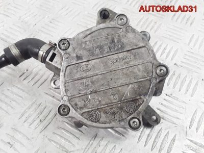 Насос вакуумный Audi A4 B7 2,0 BUL 06D145100E - АвтоСклад31.рф - авторазборка контрактные б/у запчасти в г. Белгород