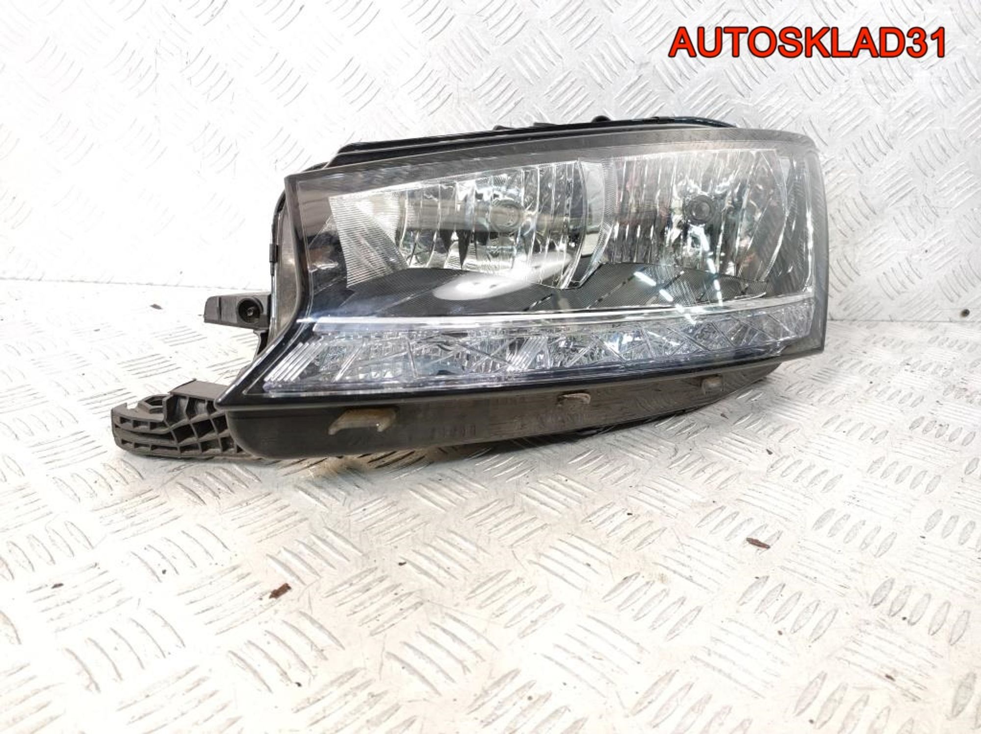 Фара левая Skoda Fabia 3 6V1941015D Рестайлинг - АвтоСклад31.рф - авторазборка контрактные б/у запчасти в г. Белгород Фара левая Skoda Fabia 3 6V1941015D Рестайлинг - АвтоСклад31.рф - авторазборка контрактные б/у запчасти в г. Белгород