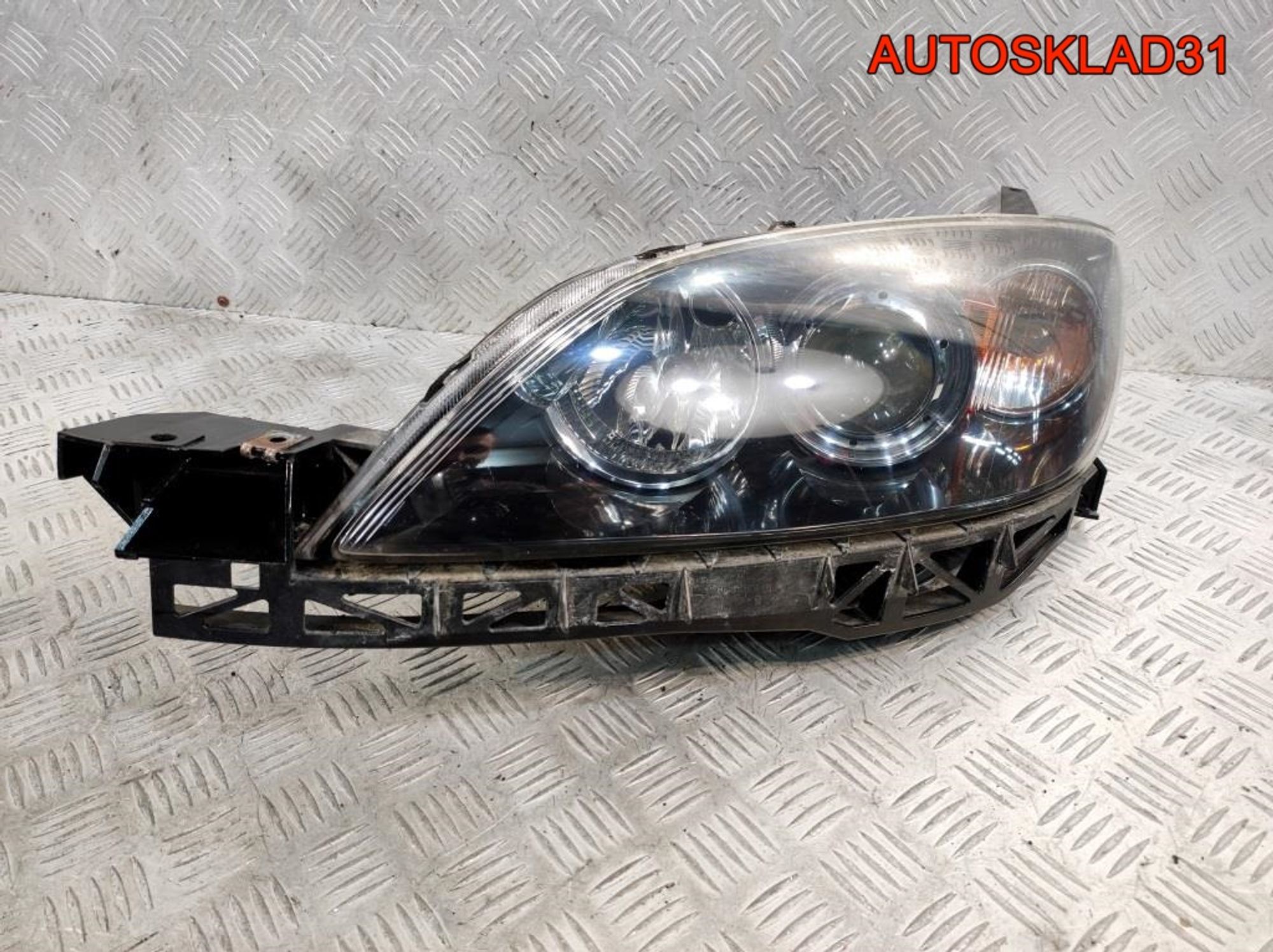 Фара левая Галоген Mazda 3 BK BP4K510L0D Хетчбэк - АвтоСклад31.рф - авторазборка контрактные б/у запчасти в г. Белгород Фара левая Галоген Mazda 3 BK BP4K510L0D Хетчбэк - АвтоСклад31.рф - авторазборка контрактные б/у запчасти в г. Белгород