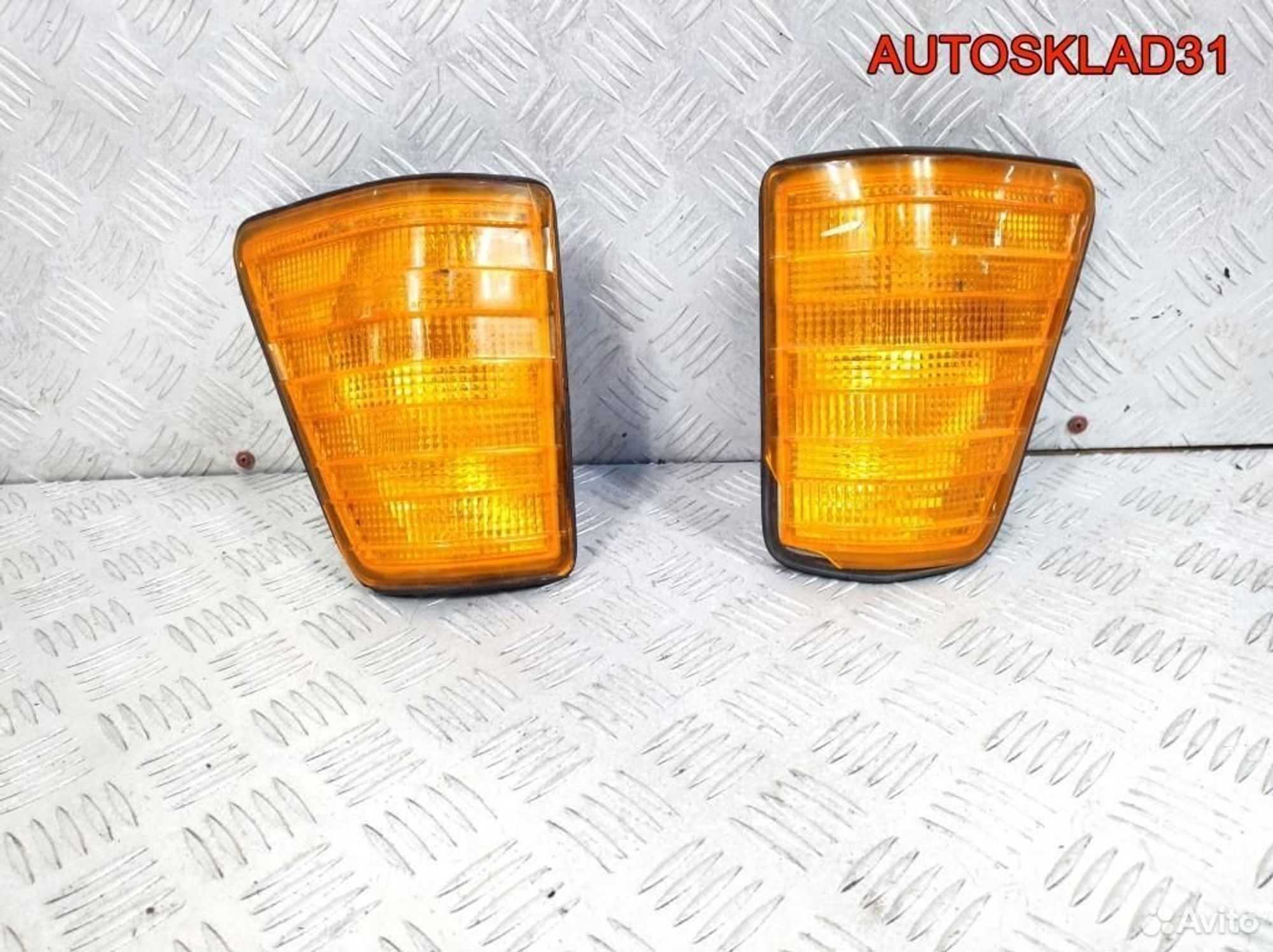 Указатель поворота Mercedes Bus 207D A0018226820 - АвтоСклад31.рф - авторазборка контрактные б/у запчасти в г. Белгород Указатель поворота Mercedes Bus 207D A0018226820 - АвтоСклад31.рф - авторазборка контрактные б/у запчасти в г. Белгород