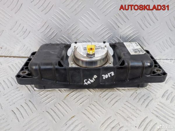 Генератор 70А Volkswagen Golf 4 028903028C - АвтоСклад31.рф - авторазборка контрактные б/у запчасти в г. Белгород