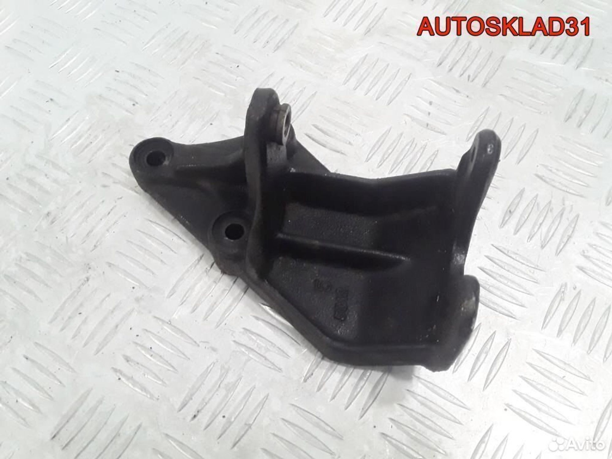Кронштейн гидроусилителя Kia Picanto 5721007010 - АвтоСклад31.рф - авторазборка контрактные б/у запчасти в г. Белгород Кронштейн гидроусилителя Kia Picanto 5721007010 - АвтоСклад31.рф - авторазборка контрактные б/у запчасти в г. Белгород