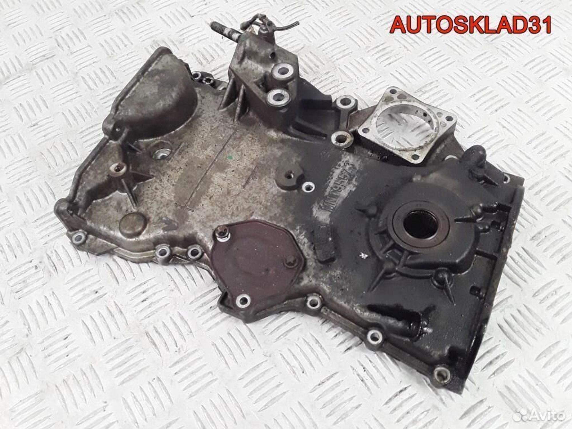 Крышка двигателя передняя Mitsubishi Colt MN195573 - АвтоСклад31.рф - авторазборка контрактные б/у запчасти в г. Белгород Крышка двигателя передняя Mitsubishi Colt MN195573 - АвтоСклад31.рф - авторазборка контрактные б/у запчасти в г. Белгород