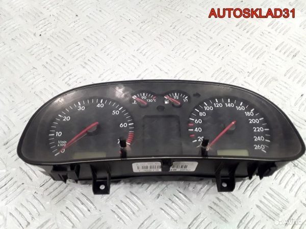 Кронштейн двигателя VW Golf 4 1.9 AQM 038129723E - АвтоСклад31.рф - авторазборка контрактные б/у запчасти в г. Белгород