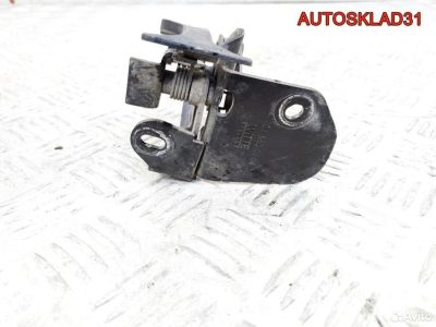 Замок капота Mercedes Benz W203 A2038800264 - АвтоСклад31.рф - авторазборка контрактные б/у запчасти в г. Белгород