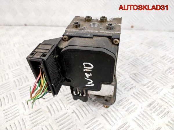 Компрессор центрального замка Audi A4 B5 8D0862257C - АвтоСклад31.рф - авторазборка контрактные б/у запчасти в г. Белгород