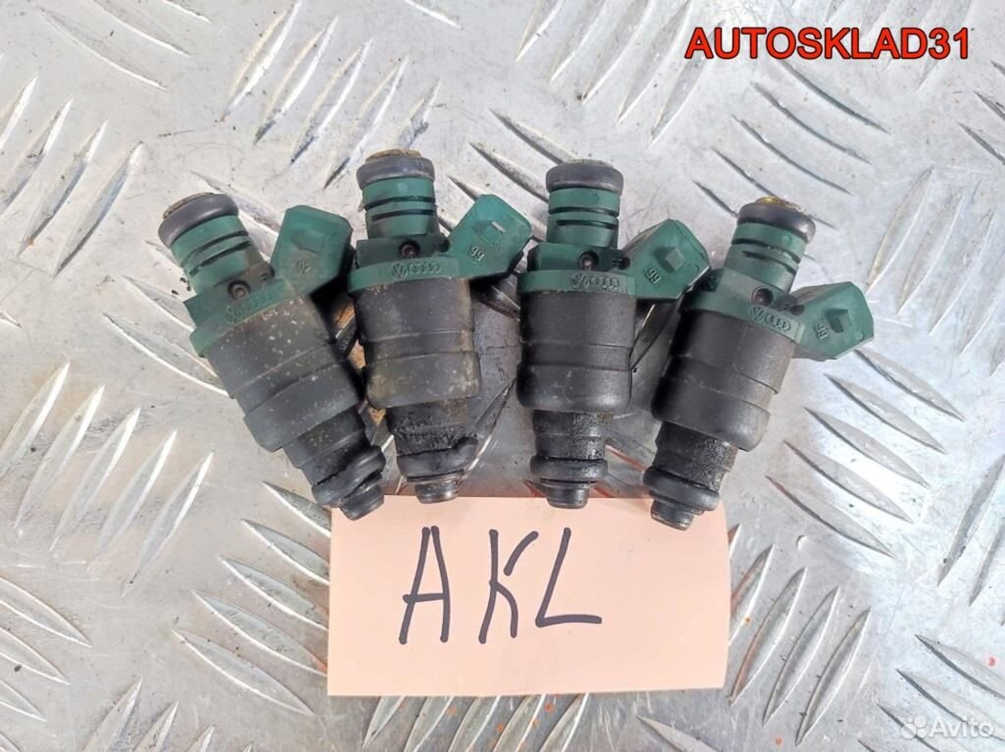 Форсунка топливная VW Golf 4 1,6 AKL 037906031AA - АвтоСклад31.рф - авторазборка контрактные б/у запчасти в г. Белгород Форсунка топливная VW Golf 4 1,6 AKL 037906031AA - АвтоСклад31.рф - авторазборка контрактные б/у запчасти в г. Белгород