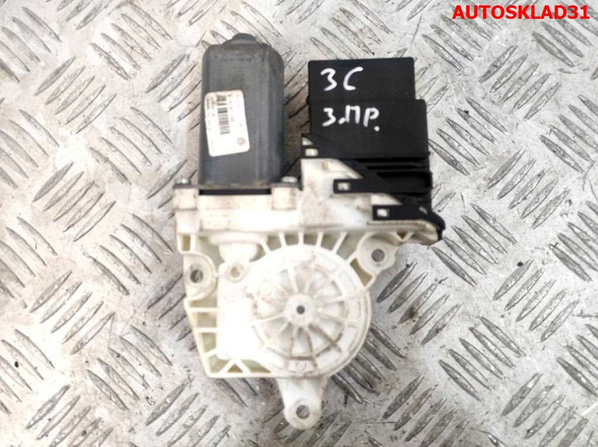 Мотор стеклоподъемника правый задний VW Passat B6 3C9959704 - АвтоСклад31.рф - авторазборка контрактные б/у запчасти в г. Белгород Мотор стеклоподъемника правый задний VW Passat B6 3C9959704 - АвтоСклад31.рф - авторазборка контрактные б/у запчасти в г. Белгород