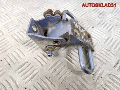 Петля двери передняя правая нижняя Audi A3 8L1 - АвтоСклад31.рф - авторазборка контрактные б/у запчасти в г. Белгород